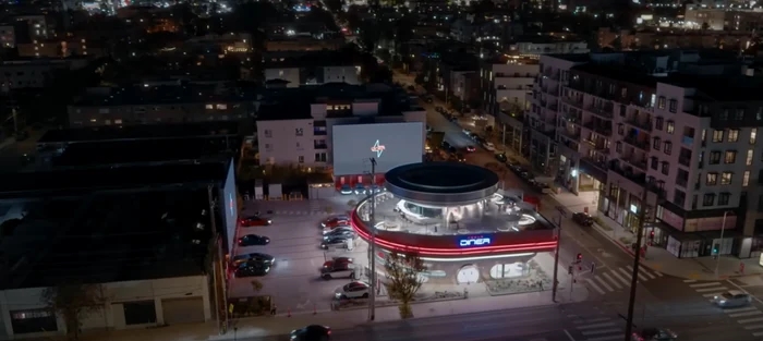 Tesla intră în industria fast-food în timp ce afacerile sale auto înregistrează scăderi