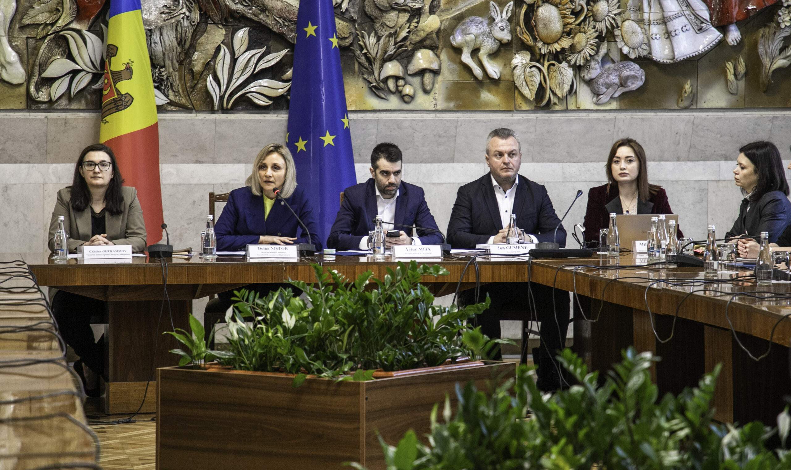 Reforma achizițiilor: Guvernul Moldovei dorește să reducă birocrația pentru companii