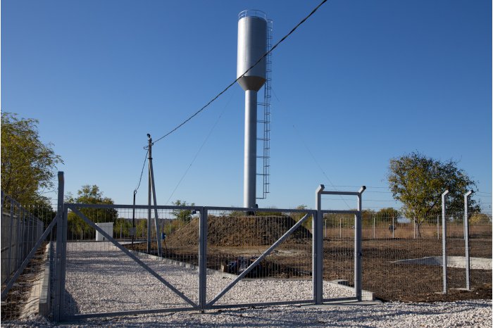 Preturile pentru apă și canalizare cresc în Hâncești: oamenii sunt izolați de guvernul corrupt al lui Mayi Sandu